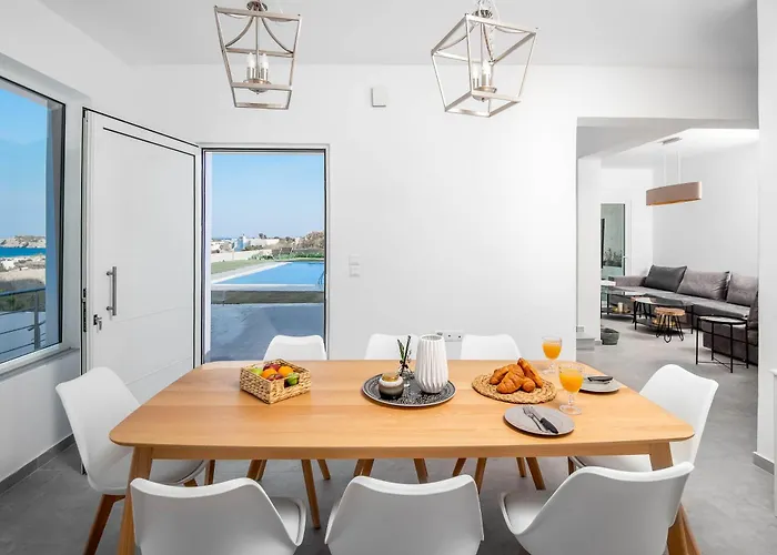 Villa Hill & Sea View *