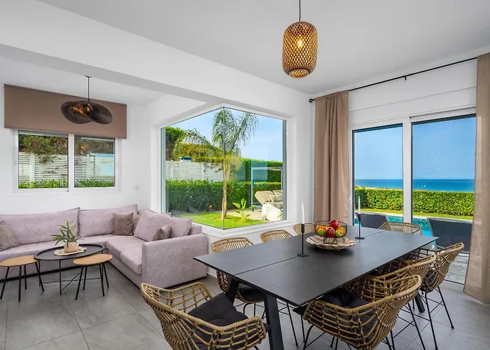 Villa Hill & Sea View