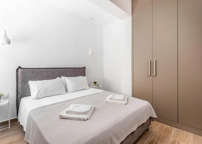 Hill & Sea View * Κολύμπια